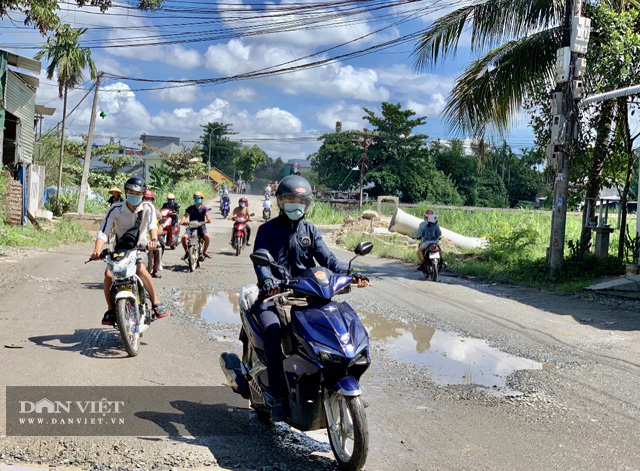 Quảng Ngãi: Dự án nâng cấp, mở rộng 5km đường gần 4 năm làm chưa xong - Ảnh 2. Quảng Ngãi: Dự án nâng cấp, mở rộng 5km đường gần 4 năm làm chưa xong - Ảnh 2.