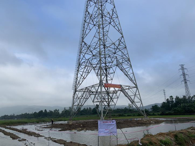 Đường dây 500KV Bắc - Nam mạch 3 chậm tiến độ, miền Nam đối diện nguy cơ thiếu điện - Ảnh 1. Đường dây 500KV Bắc - Nam mạch 3 chậm tiến độ, miền Nam đối diện nguy cơ thiếu điện - Ảnh 1.