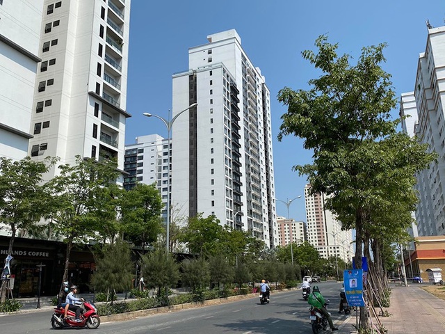 Thu nhập chưa tăng, giá nhà liên tục... phi nước đại - 1 Thu nhập chưa tăng, giá nhà liên tục... phi nước đại - 1