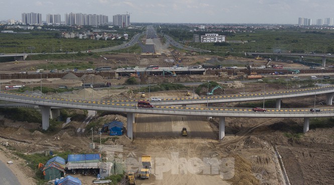 Toàn cảnh đại công trường 402 tỷ đồng nối vành đai 3 với cao tốc Hà Nội - Hải Phòng - Ảnh 3. Toàn cảnh đại công trường 402 tỷ đồng nối vành đai 3 với cao tốc Hà Nội - Hải Phòng - Ảnh 3.