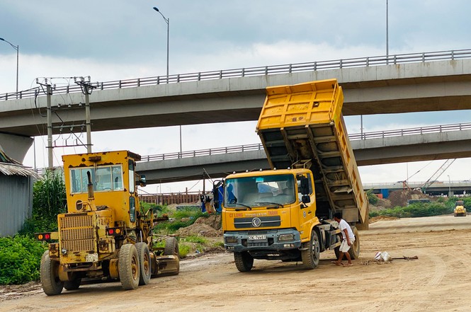 Toàn cảnh đại công trường 402 tỷ đồng nối vành đai 3 với cao tốc Hà Nội - Hải Phòng - Ảnh 5. Toàn cảnh đại công trường 402 tỷ đồng nối vành đai 3 với cao tốc Hà Nội - Hải Phòng - Ảnh 5.