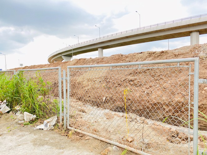 Toàn cảnh đại công trường 402 tỷ đồng nối vành đai 3 với cao tốc Hà Nội - Hải Phòng - Ảnh 10. Toàn cảnh đại công trường 402 tỷ đồng nối vành đai 3 với cao tốc Hà Nội - Hải Phòng - Ảnh 10.