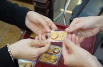 Điểm tin sáng: Vàng thế giới lao dốc