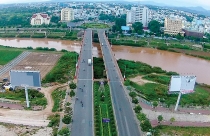 Kon Tum ngăn chặn tình trạng ôm tiền chạy theo ‘’ông lớn’’ bất động sản để lướt sóng
